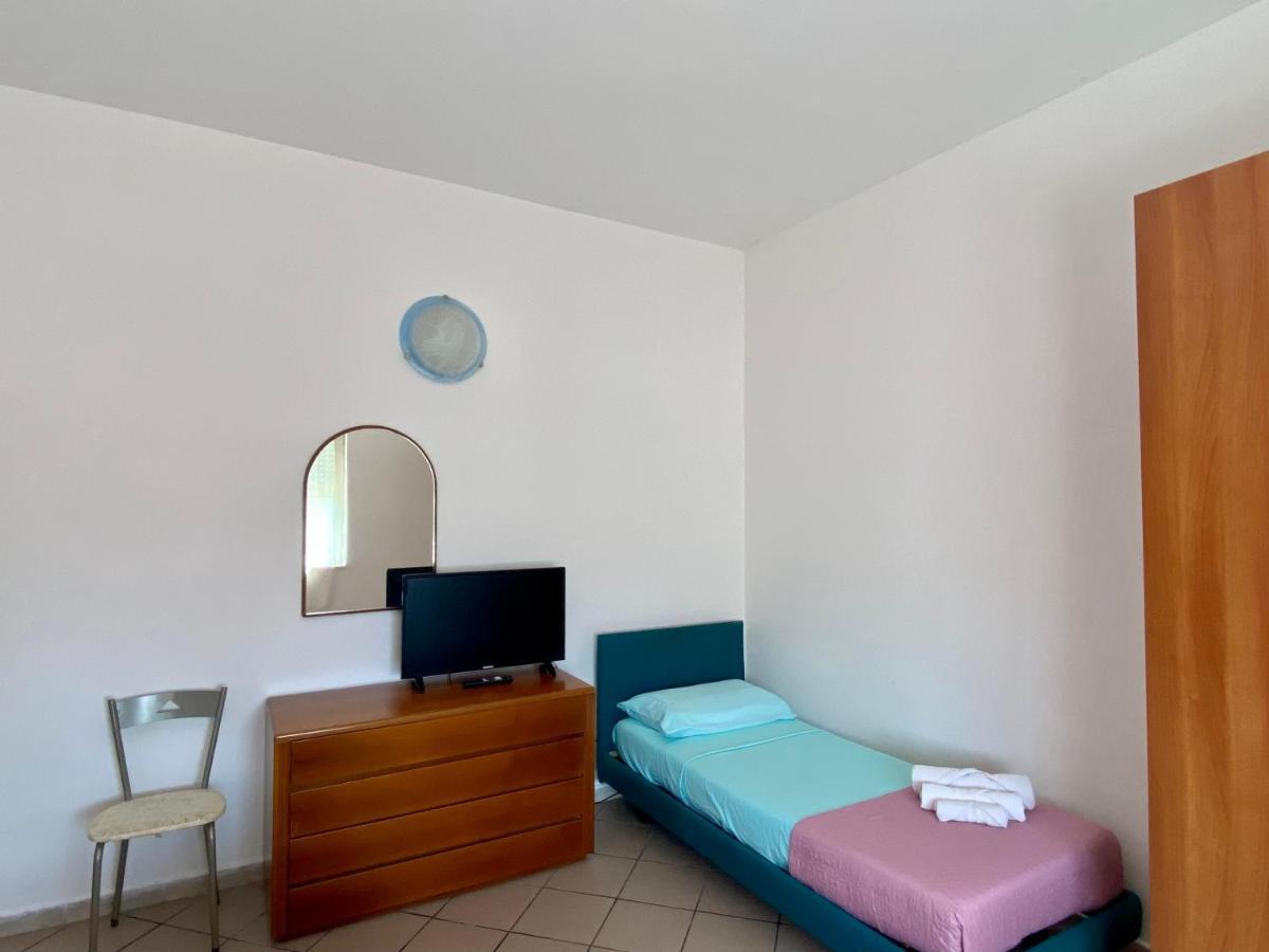 Apartment Tirreno Tirrenia Zewnętrze zdjęcie